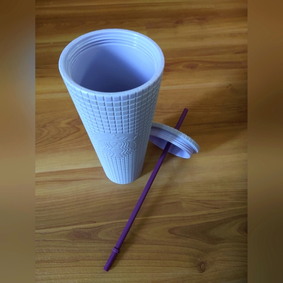 STARBUCKS VALENTINE'S DAY LILAC PURPLE MATTE STUDDED DIAMOND GRID TUMBLER - Picture 4 of 4